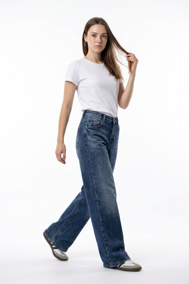 Women's Vintage Wash High Waist Straight Leg Jeans