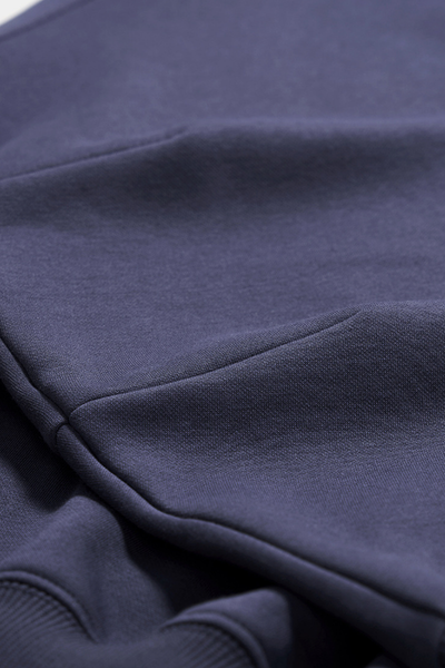 Men's Crewneck Curved Sleeve Pullover
