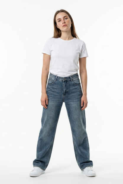 Women's Vintage Dirty Wash Straight Leg Jeans