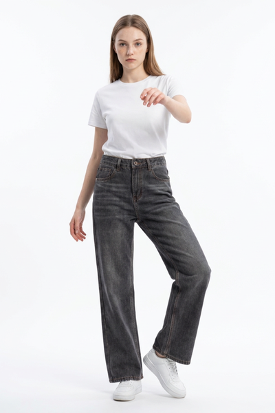 Women's Wash High Waist Straight Leg Jeans