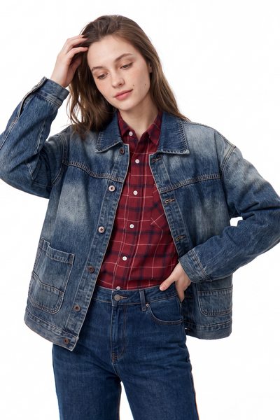 Women's Relaxed Classic Fit Denim Jacket