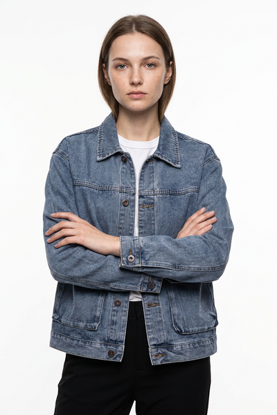 Women's Classic Washed  Relaxed Denim Jacket