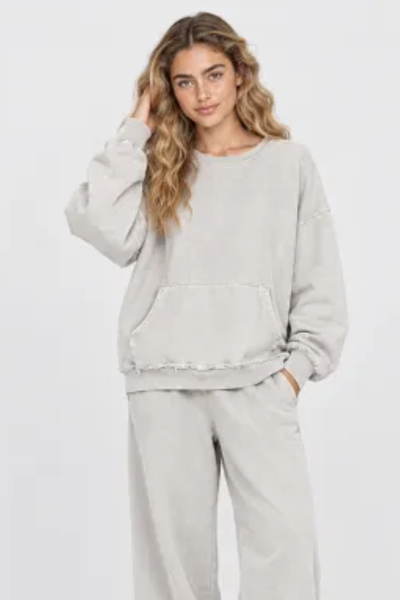 Women Fall Clothing 360G Raw Edge Cropped Pocket Sweatshirt