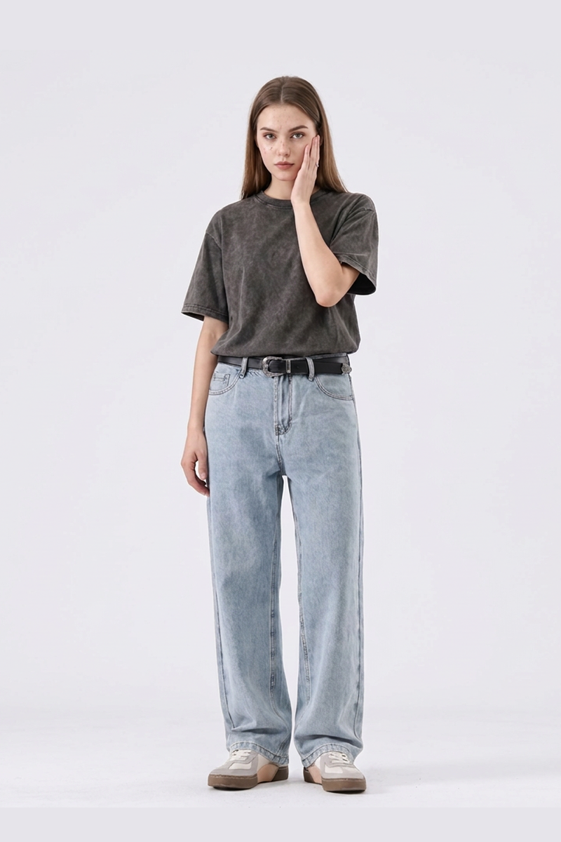 Women's Classic Bleach Wash High Waist Straight Leg Jeans
