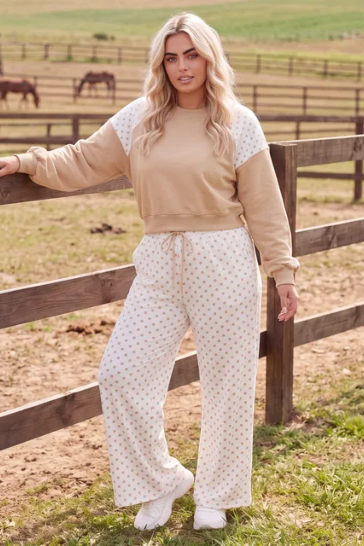 Women All Season Plus Size Polka Dot Wide Leg Lounge Set