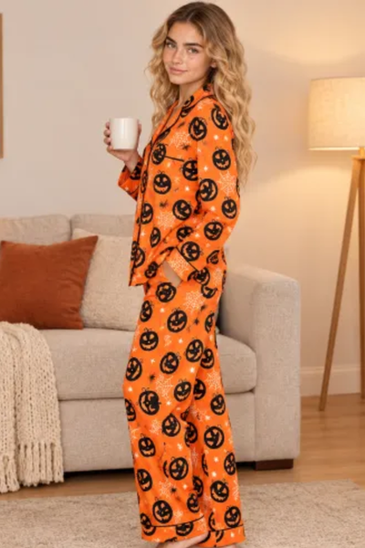 Women Fall Clothing Halloween Pumpkin Web Pajama Set