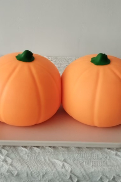 Unisex Fall Halloween 14cm Giant Slow Rising Pumpkin Toy