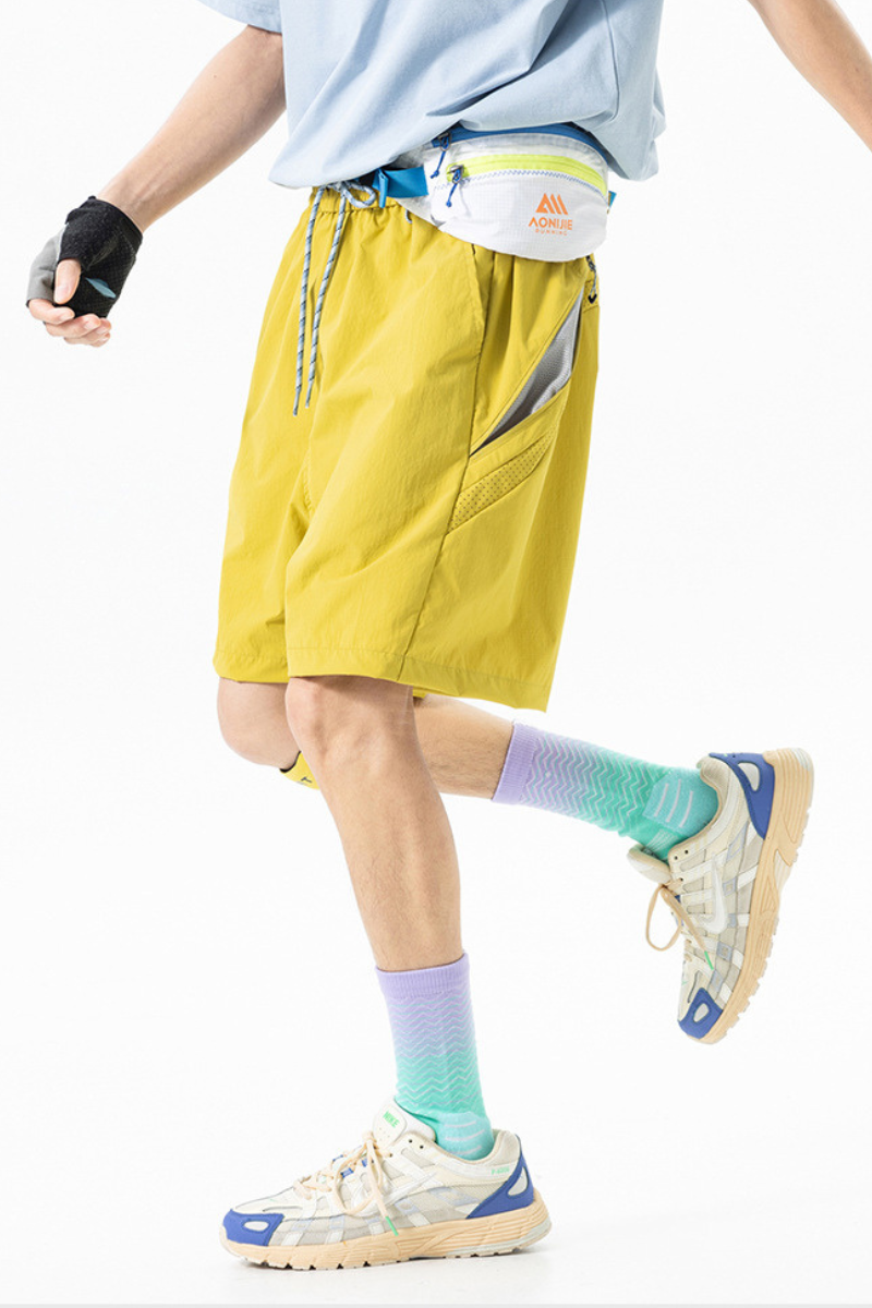 Unisex Summer Outdoor Light Waterproof Cargo Shorts