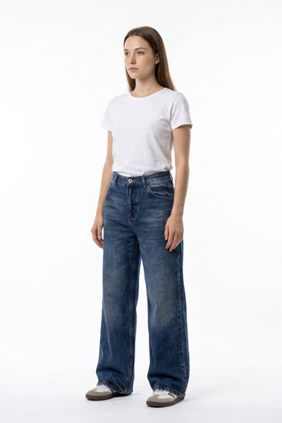 Women's Vintage Wash High Waist Straight Leg Jeans