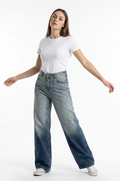 Women's Gradient Wash High Waist Straight Leg Jeans