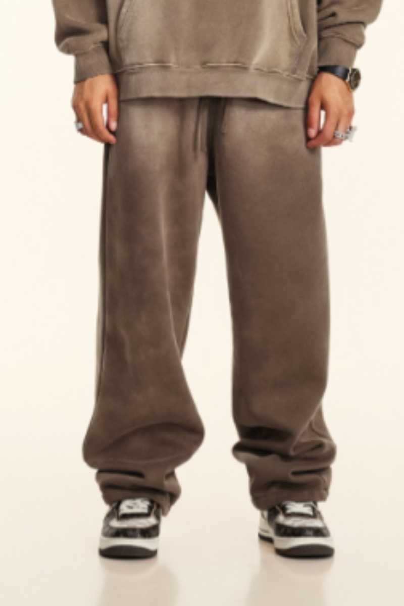 Men's Washed Straight-Leg Pants.
