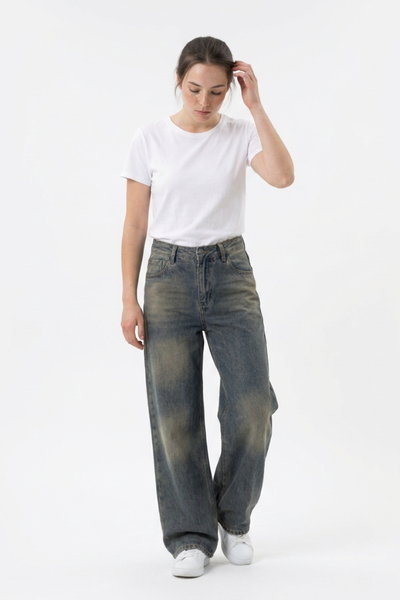 Women's 100% Cotton Vintage Wash Straight Leg Jeans
