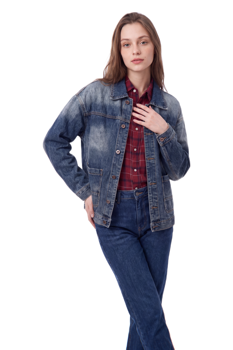 Women's Relaxed Classic Fit Denim Jacket
