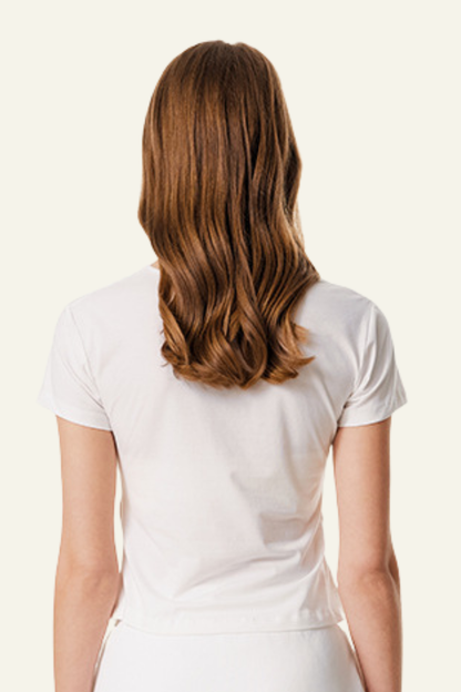 Women's  straight shoulder short-sleeved T-shirt.