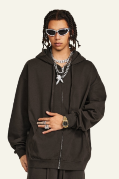 Pure color terry cloth hooded zip-up sweatshirt.