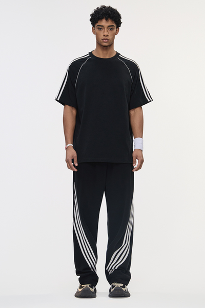 Comfortable short-sleeved shirt and wide-leg pants set