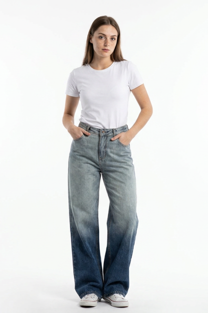 Women's Gradient Wash High Waist Straight Leg Jeans