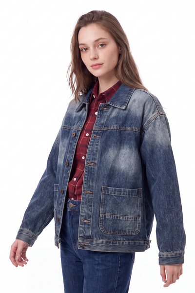 Women's Relaxed Classic Fit Denim Jacket