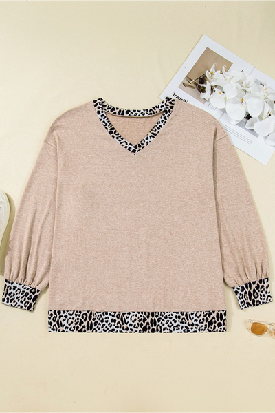 Women Fall Clothing Plus Size Leopard Trim V Neck Top