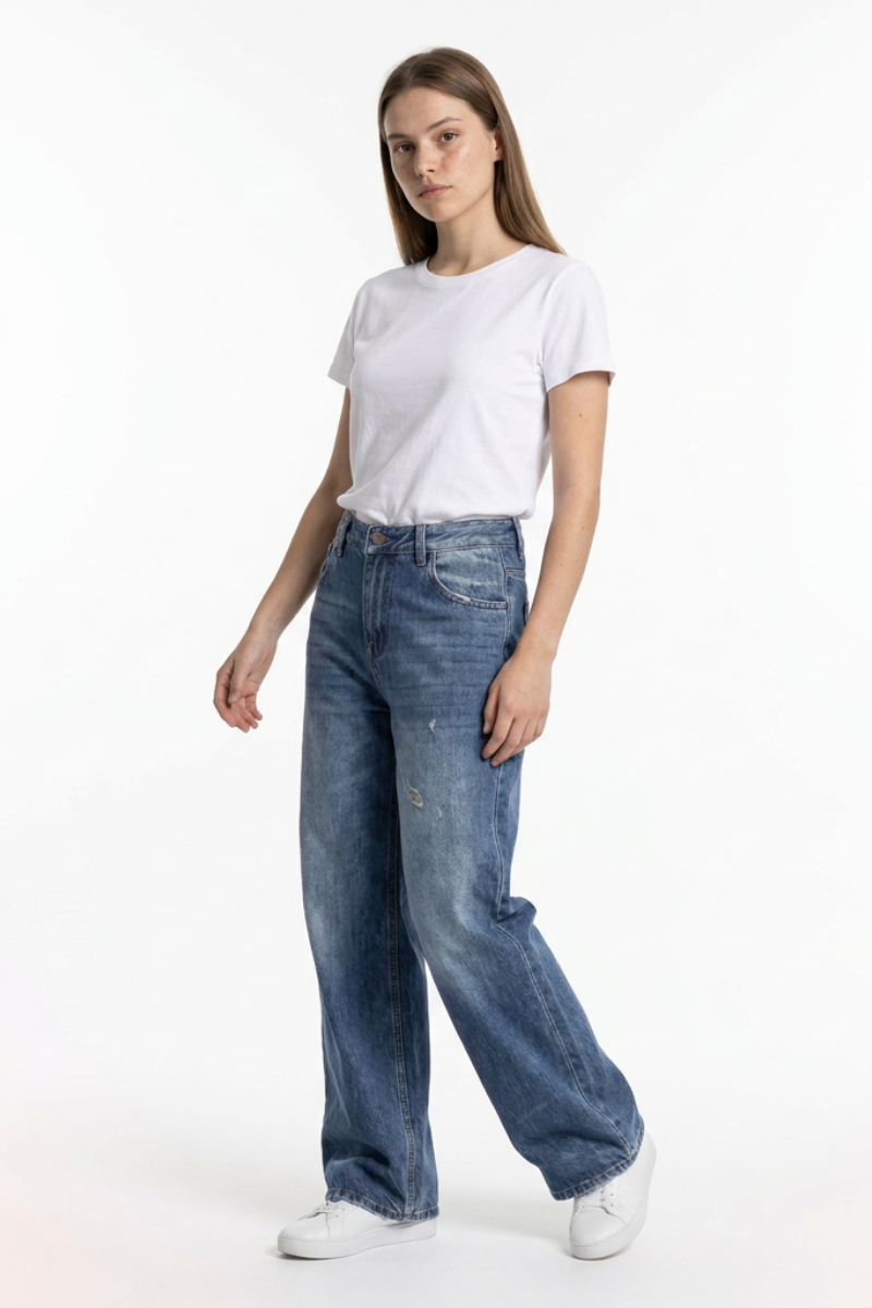 Women's Distressed High Waist Wide Leg Jeans