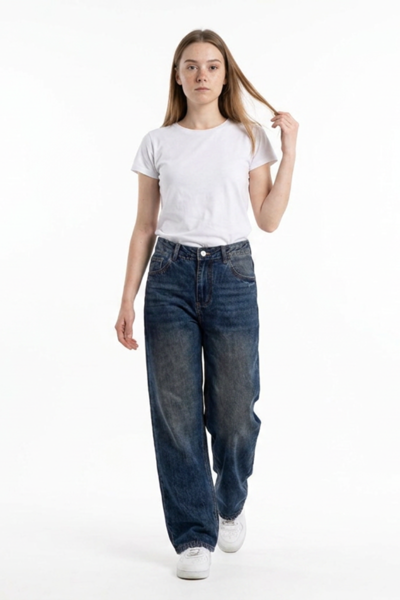 Women's Distressed Wash High Waist Straight Leg Jeans