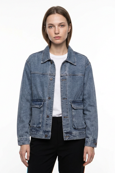 Women's Classic Washed  Relaxed Denim Jacket