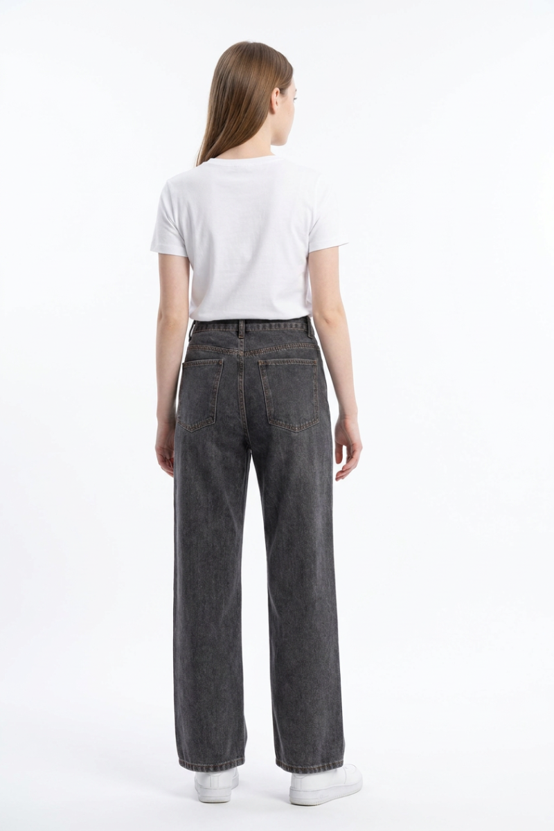 Women's Wash High Waist Straight Leg Jeans
