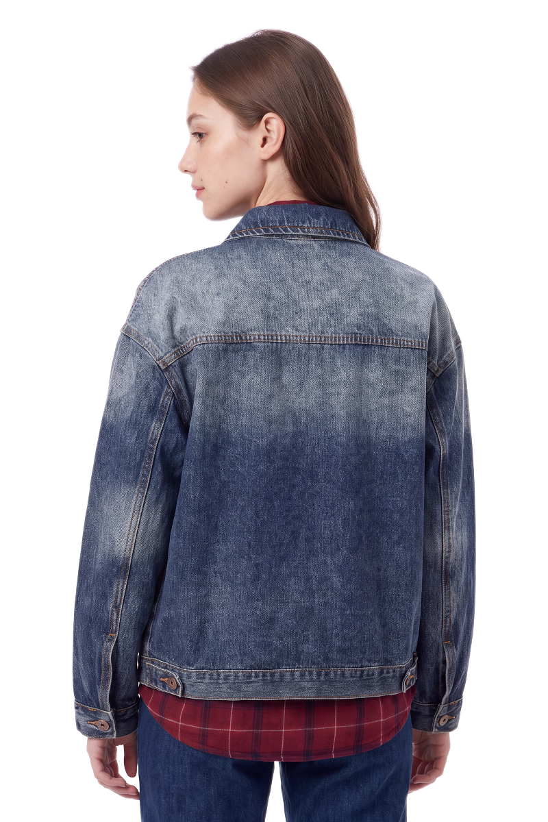 Women's Relaxed Classic Fit Denim Jacket