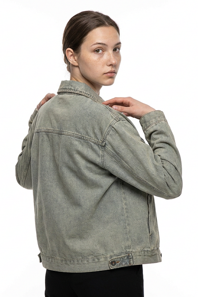 Women's Classic Vintage Blue Relaxed Fit Denim Jacket