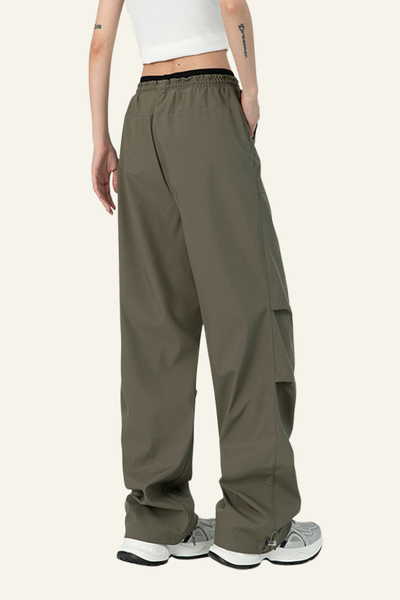 Women's Water-Resistant Lightweight Pleated  Cargo Pants