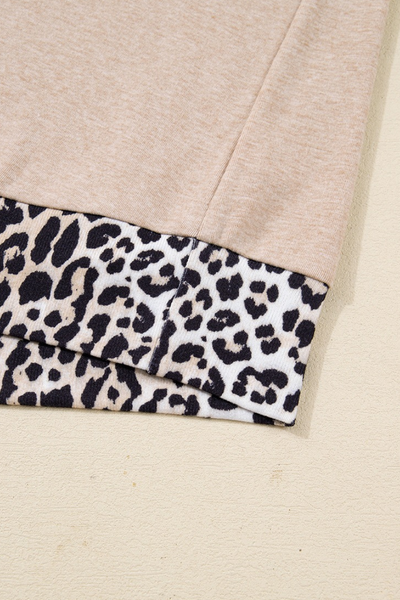 Women Fall Clothing Plus Size Leopard Trim V Neck Top