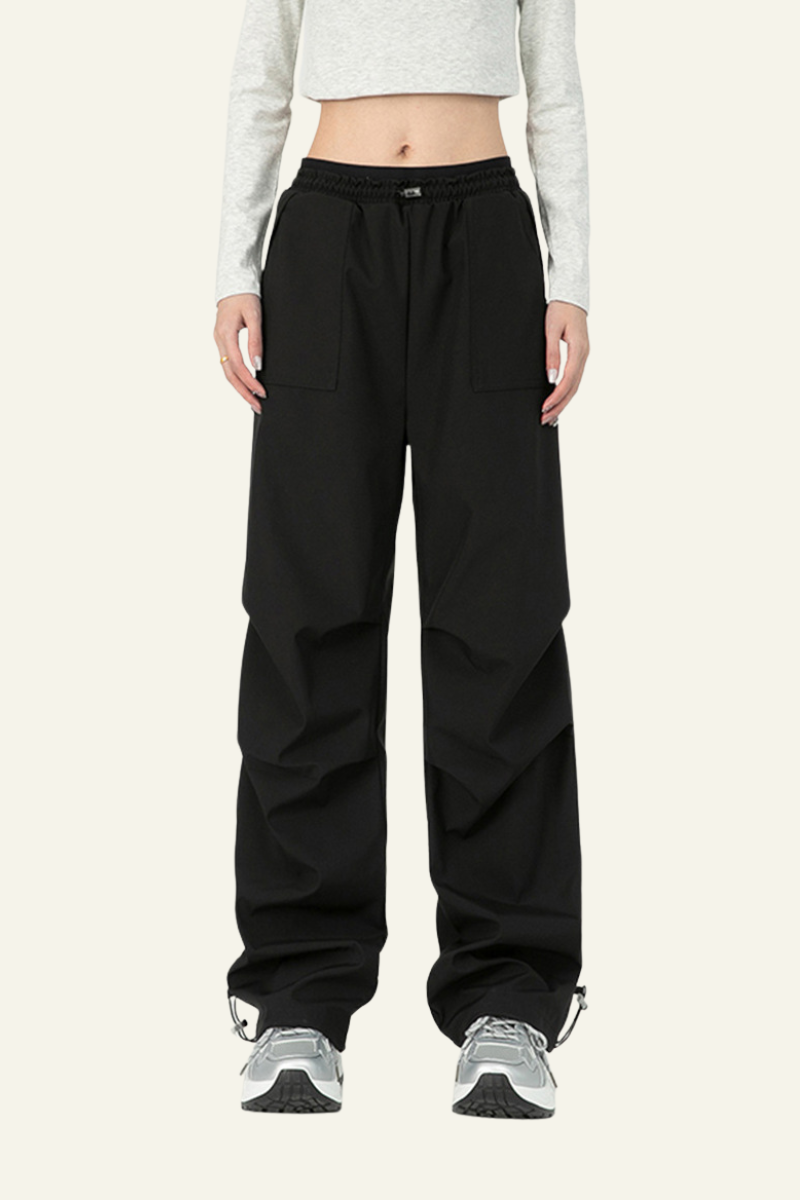 Women's Water-Resistant Pleated Fleece Lined Cargo Pants