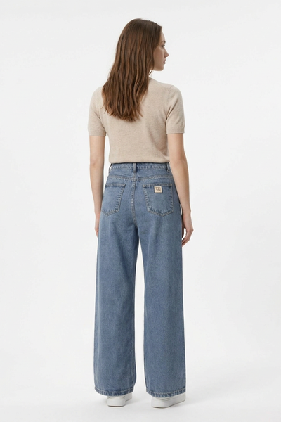 Women's High Waist Straight Leg Jeans