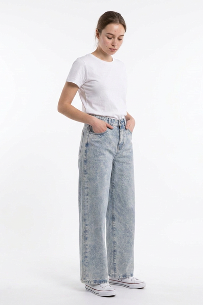 Women's Classic High Waist Straight Leg Jeans