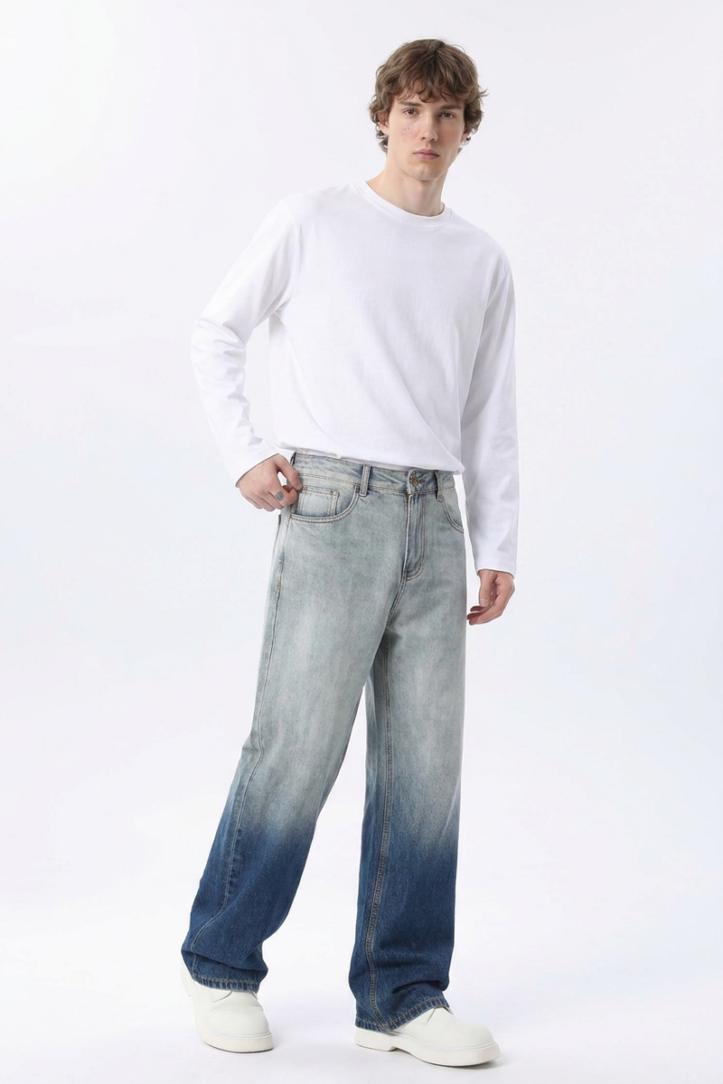 Men's Gradient Wash Relaxed Straight Leg Jeans