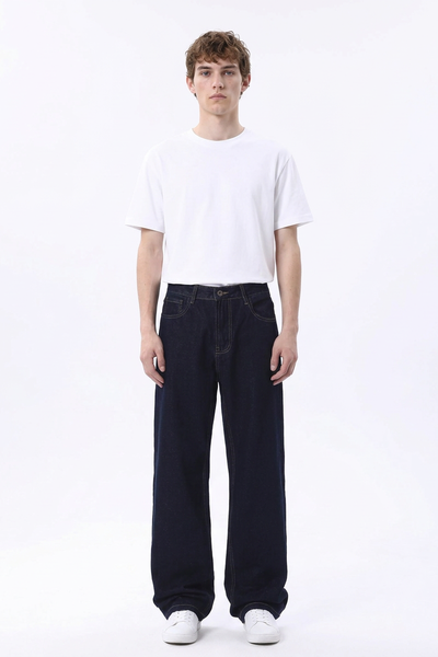 Men's Raw Wash Relaxed Straight Leg Jeans