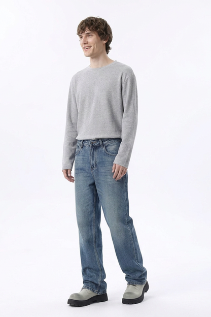 Men's Wash Blend Relaxed Straight Leg Jeans